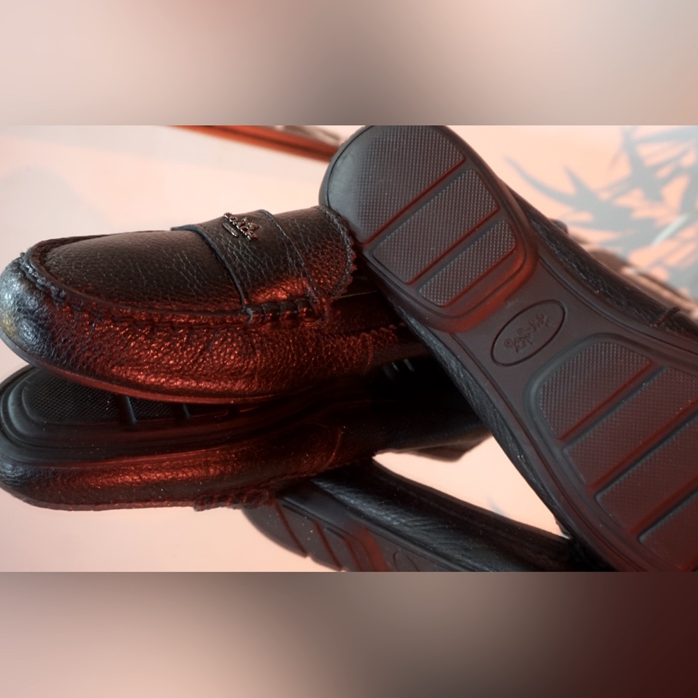 Coach  Black Leather Casual Flat Shoes Womens Size 7 B (pre owned) - Picture 7 of 9